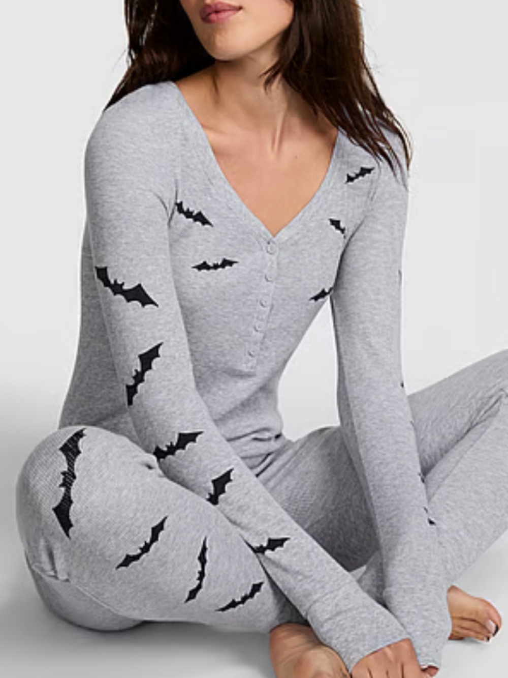 PINK Victoria's Secret Grey Bat-Print Thermal Pajamas Large